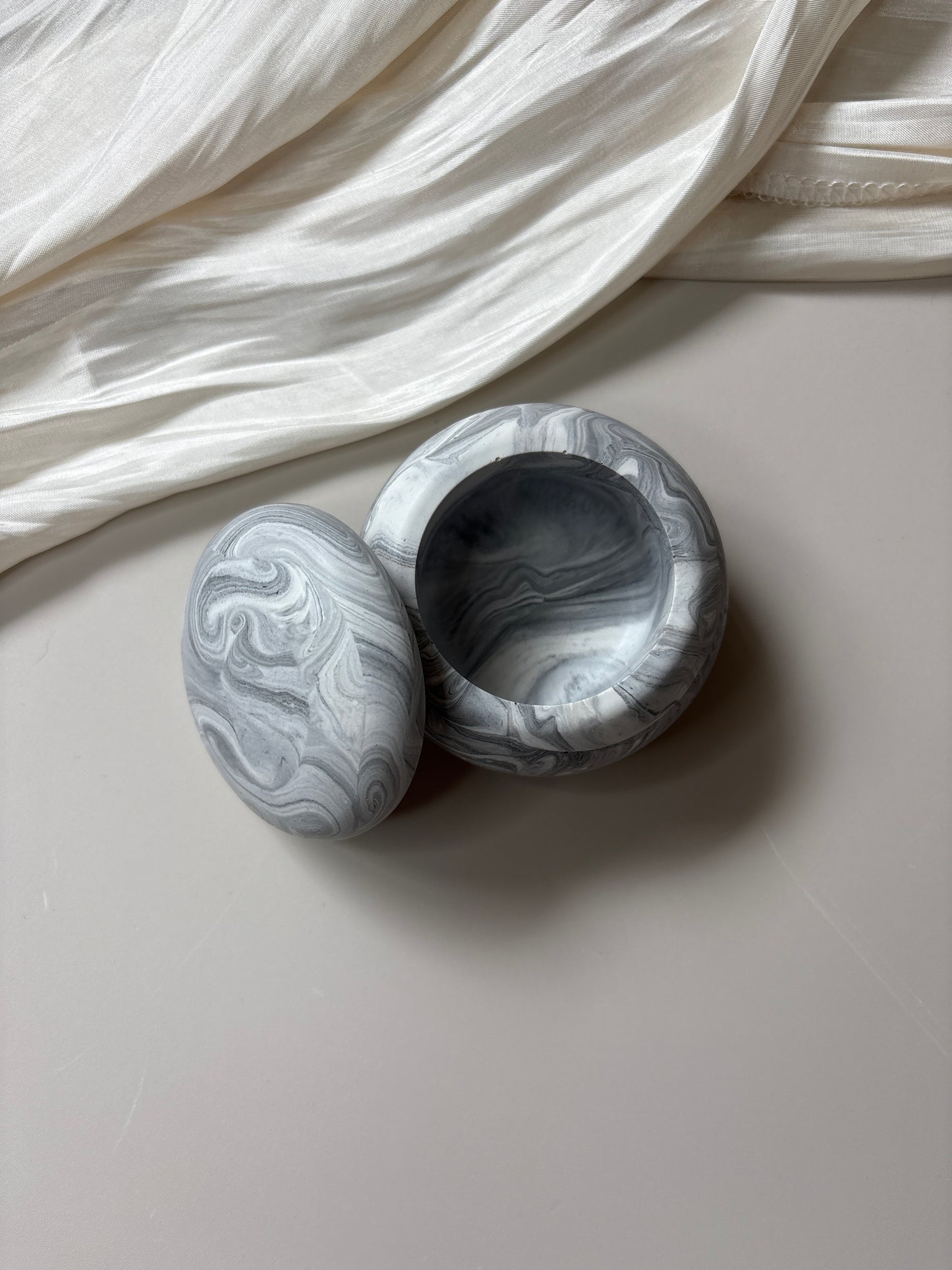 Grey Marble Mushroom Pot