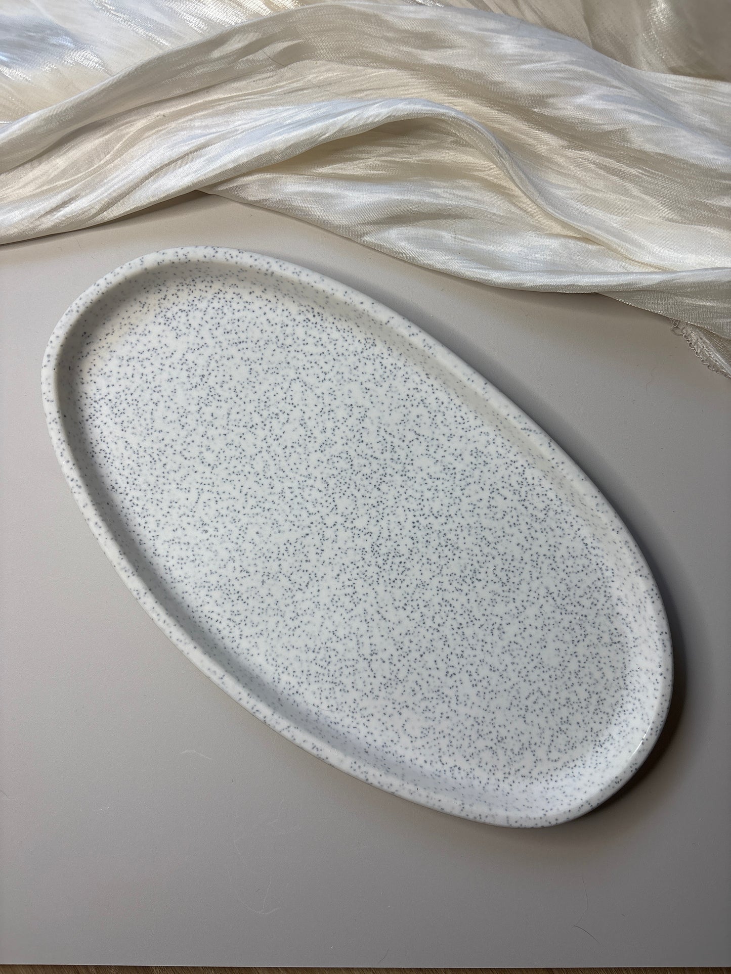 Speckled Curve Trinket Tray