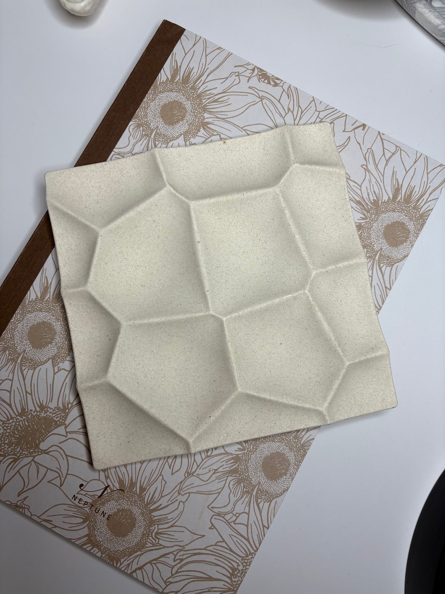 Geometric Ring Dish