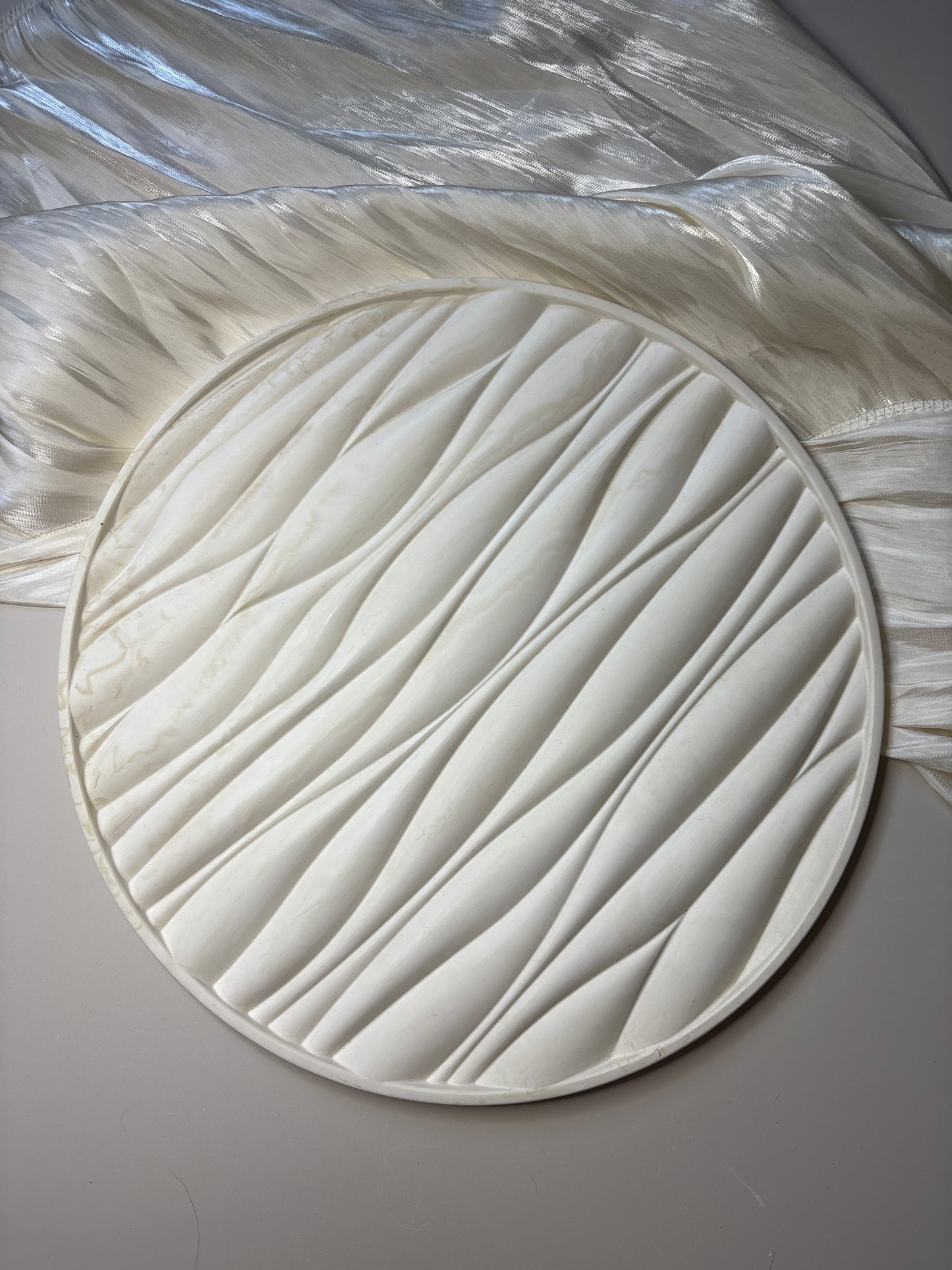 XL Wavy Tray
