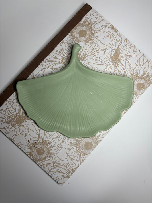 Green Ginkgo Leaf Trinket Tray