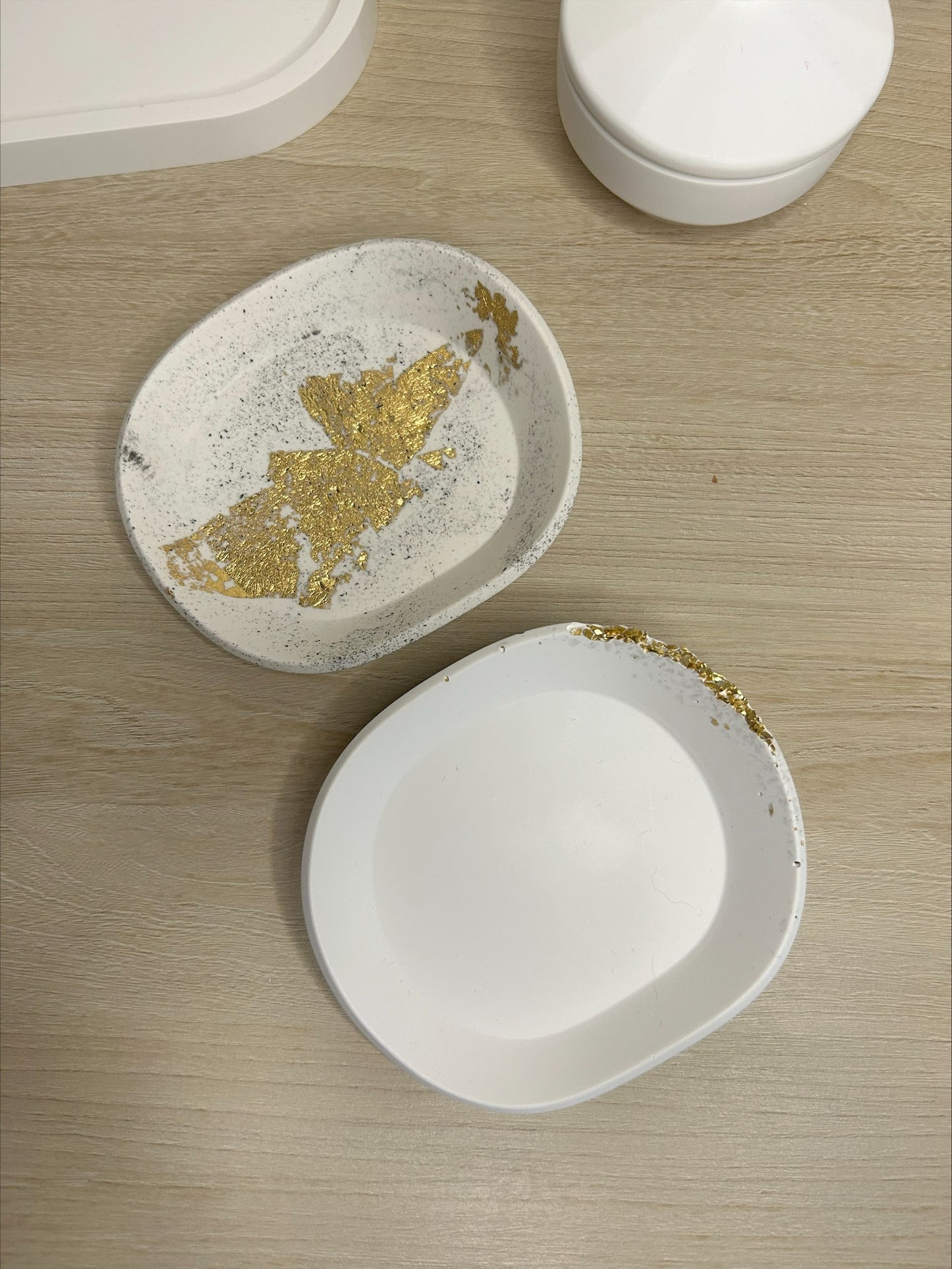 Gold Splatter Oval Dish